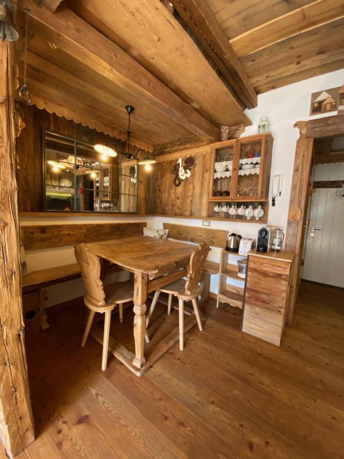 Calore Di Una Casa Di Montagna Кампителло-ди-Фасса Экстерьер фото